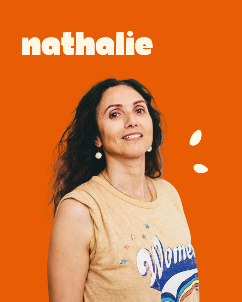 Nathalie professeure de yoga renforcement musculaire pilate
